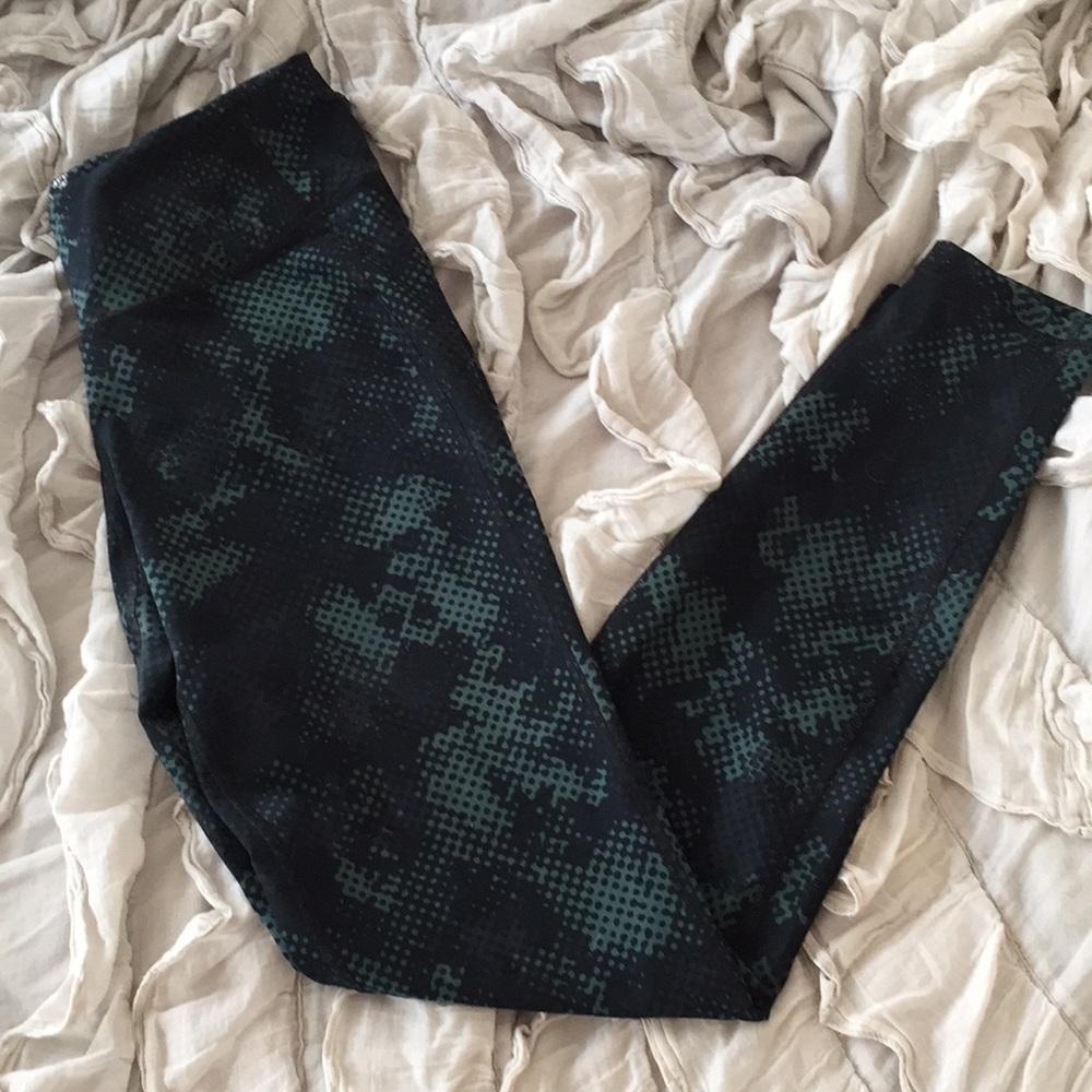 Old navy tights